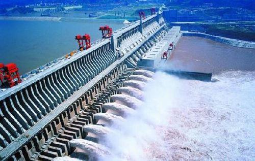 耗千亿巨资修建的“三峡大坝”如今怎么样了？