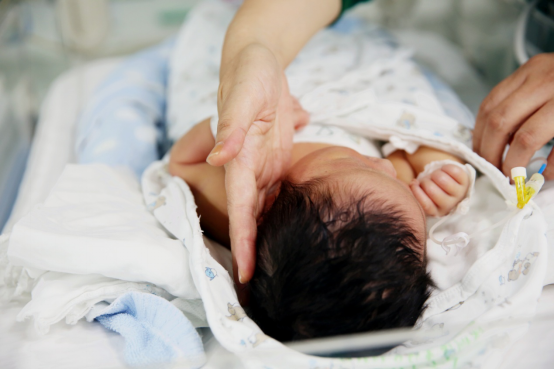 新生儿健康守护神深圳远东刘晓红：NICU，有我在，不要怕！